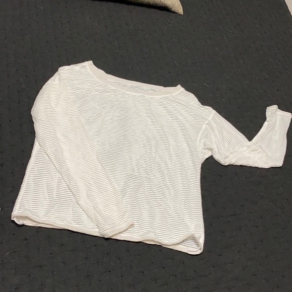 Lululemon Workout Long Sleeve - Picture 1 of 2